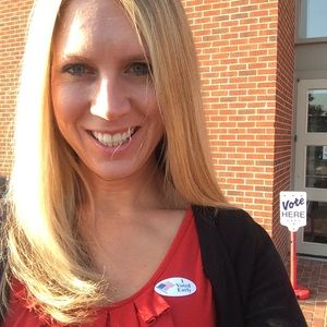 Meet your Posher, Lydia